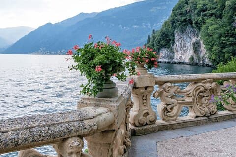 Privat båttur med besök i Villa del Balbianello