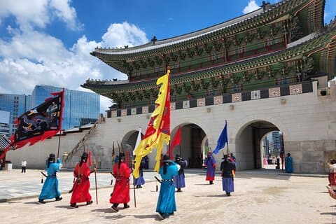Your Local Guide to a Perfect Day in Seoul (Private Tours)