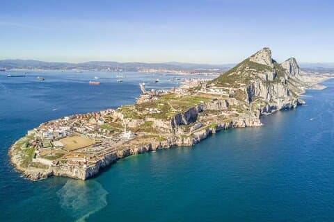 Gibraltar DayTrip fra Sevilla: Rock Tour, St. Michael & Monkeys