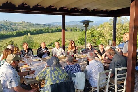 Aperi-Cena privata sulla Terrazza in Chianti