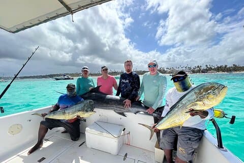 Carta de pesca privada em Punta Cana em barco de 39 pés com bebidas