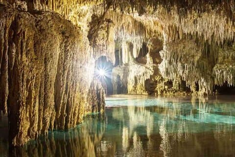 Ingresso al fiume sotterraneo Rio Secreto
