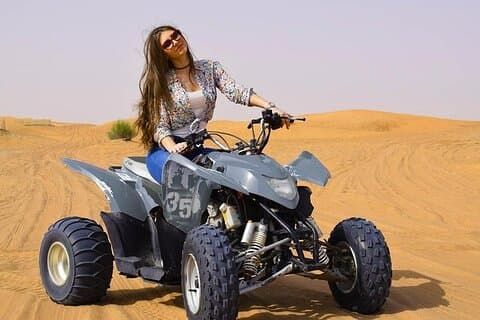 Safari serale nel deserto con cena barbecue Quad Bike Open Desert