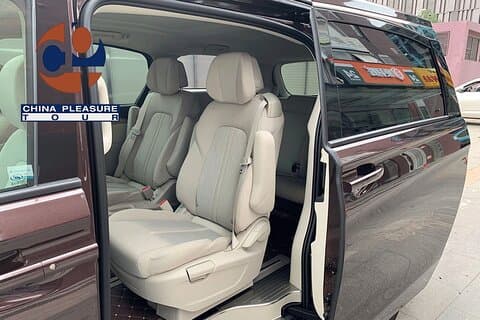 Düsseldorf Airport Chauffeur Service, private transfer, pick up.
