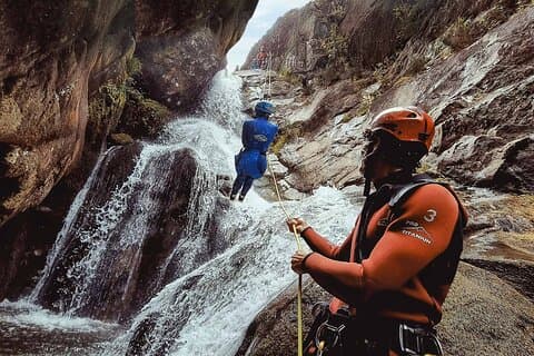 Aventura de barranquismo en el Parque Nacional de Peneda-Gerês