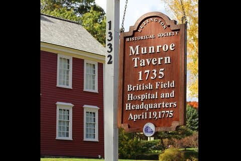 Tour de 250 años por Lexington y Concord con entrada al Museo de Concord