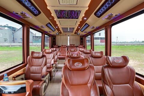 Limousinen-Shuttlebus von Hanoi nach Pu Luong mit Hotelabholung