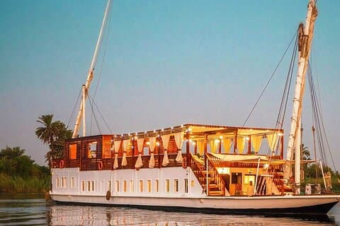 Cruzeiro privado de 7 noites em Dahabiya de Luxor a Aswan e de volta