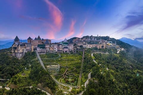 Da Nang: Ba Na Hills Heldag med transfer, Lunchbuffé, Guide
