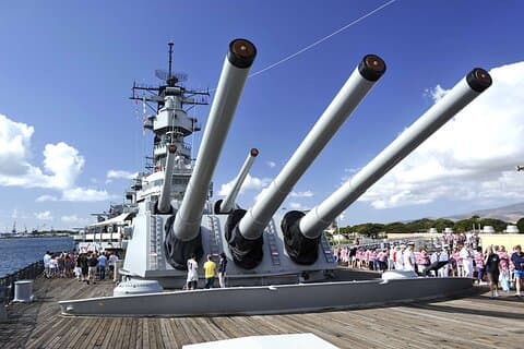 Private Deluxe Arizona Memorial e USS Missouri Battleship Tour
