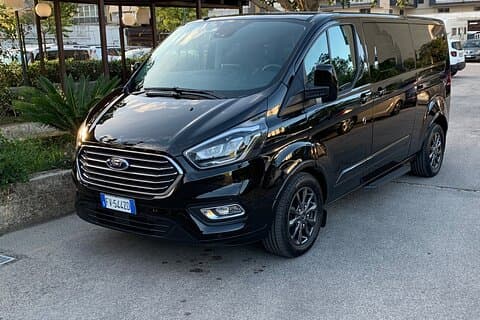 Private transfer from Bari Airport to Polignano a mare
