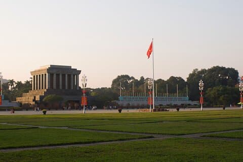 Early Morning Hanoi Experience with Cyclo