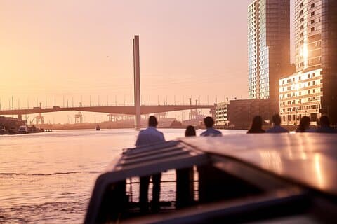 Port of Melbourne og Docklands Sightseeing Cruise