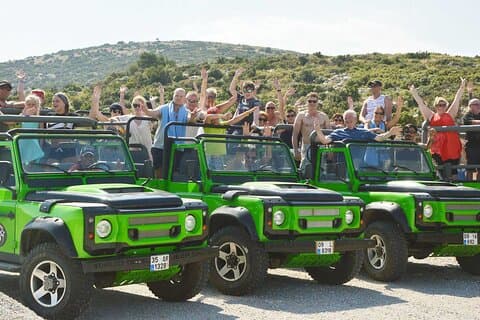 Från Kusadasi Heldagstur i nationalparken Jeep med lunch