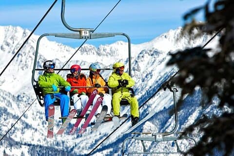 From Snow Adventure to Hot Springs spiced with Cultural Sights