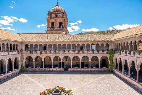 6 Days Small Group Tour Visit in Peru with 4 star hotel