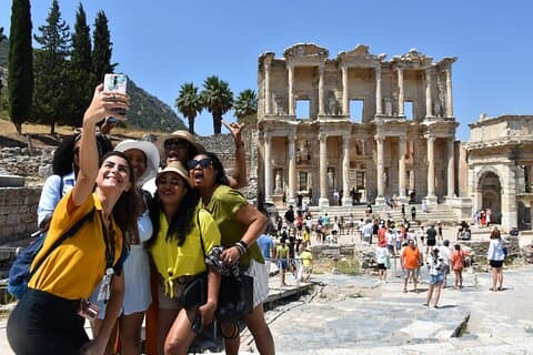 VIP Ephesus Tour from Kusadasi Cruise Port & SkipTheLine Tickets