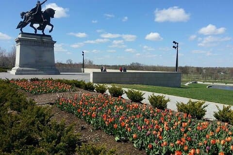 St. Louis Narrated Trolley Tour