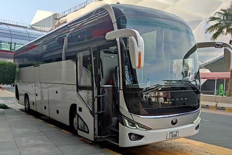 Aéroport de Dubaï vers visites privées et transfert en minibus, autocar et bus