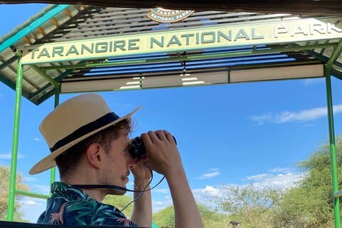 4 days Tarangire National park, Serengeti National park and Ngorongoro crater