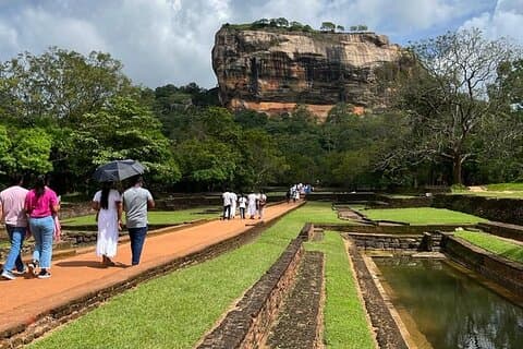 Sigiriya Rock and Dambulla Cave full day From Colombo and Negombo
