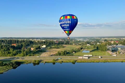 Hot air balloon flight Vilnius, Trakai with Transfer & Shampagne