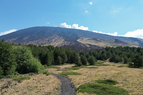 Mount Etna: All around E-bike