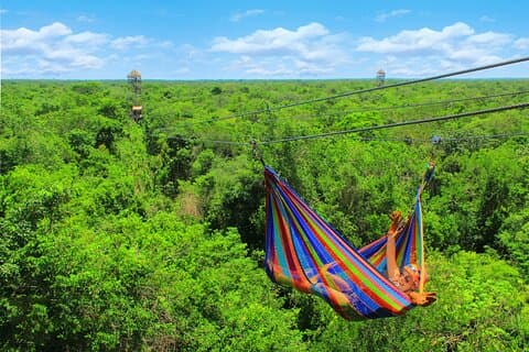 Ziplines med Single ATV Ride og Underground River fra Tulum