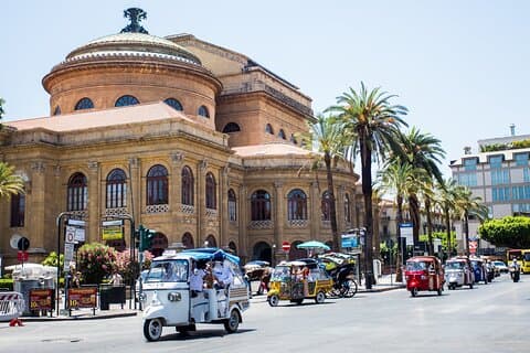Visite gastronomique de Palerme en Moto Ape
