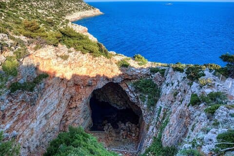 Odysseus Cave Private Yacht Udflugt fra Korcula