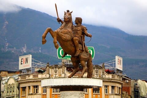 Semi - Kosovo privato e Macedonia del Nord da Tirana in 2 giorni
