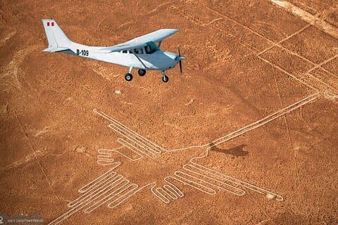 Tour de 1 noite de Paracas Huacachina e voo para Nazca Lines