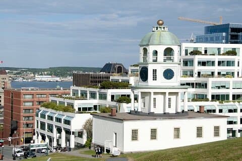 Excursión en grupo pequeño a Halifax con ciudadela y museo marítimo