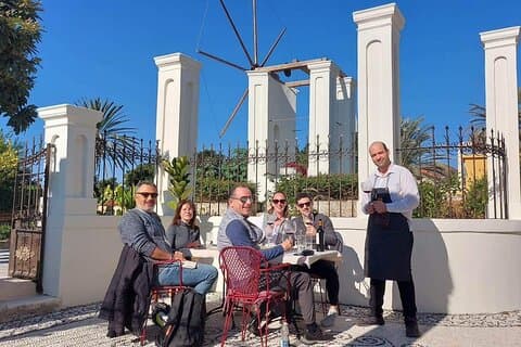 Wein und mittelalterliche Geschichte Private Tour in Rhodos