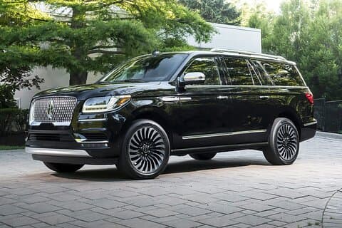 Privat transfer : Kuwait til Kuwait lufthavn KWI av luksus SUV