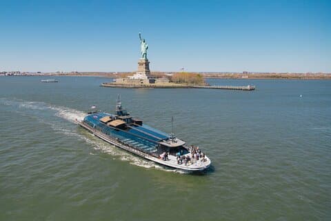 Hoteller i nærheten av City Cruises New York Bateaux Premier Brunch Cruise