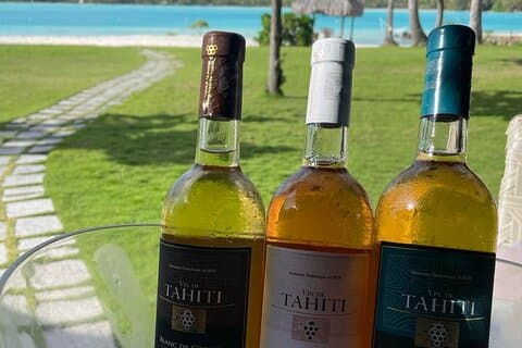 Experiência privada de degustação de vinhos e rum do Taiti