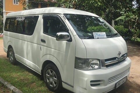 Taxi Do Aeroporto de Colombo (CMB) para Mirissa transferências.