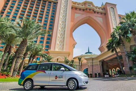 Dubai Privat Chauffeur Service med engelsktalande Driver