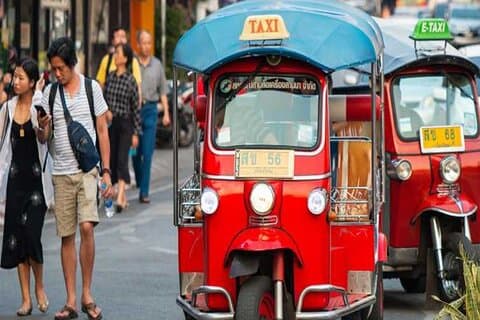 Tour nocturno de comida callejera en Tuk Tuk en Bangkok