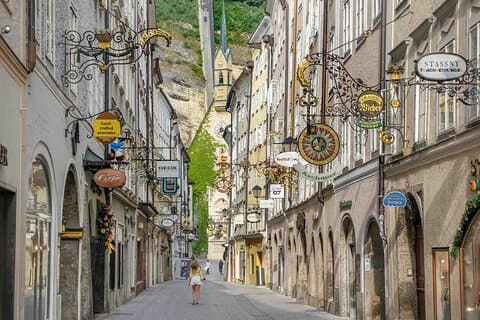 Prague à Salzbourg avec escale facultative à Cesky Krumlov