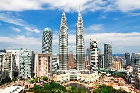 Kuala Lumpur City & Batu Caves Temple Private Tour