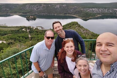 Visite privée authentique NP Krka avec déjeuner local et dégustation de vin