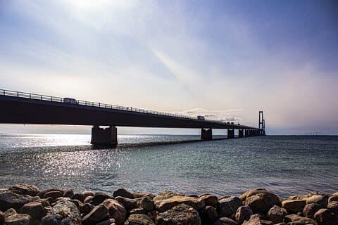 Privat overføring fra København til Aalborg 2 timers stopp i Odense