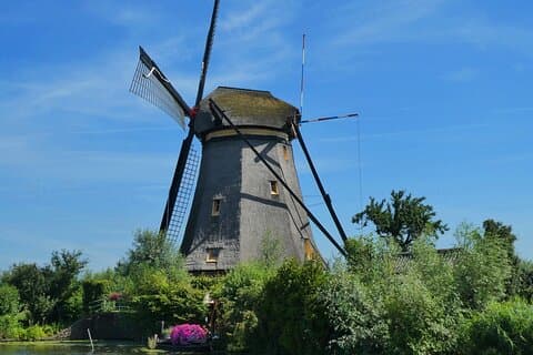 Tour Privado a Kinderdijk y Delft / Leiden / La Haya / Gouda