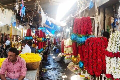 Market+St Philomena Church+Wood Handicraft Demo=Mysore Bazar Walk