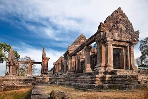 Privater Ganztagesausflug zum Tempel Preah Vihear und zur Stadt Koh Ker