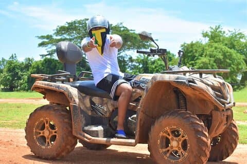 ATV, Zipline, Reiten, Bambus Rafting und Rick’s Cafe