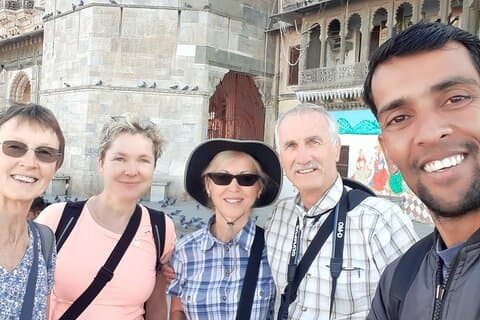 Udaipur City Sightseeing Guidad tur med hotellhämtning och avlämning