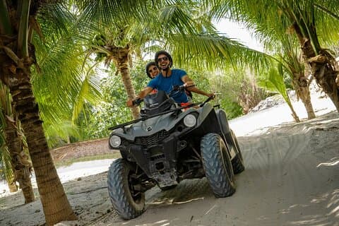 ATV com lancha, jet ski ou parasailing